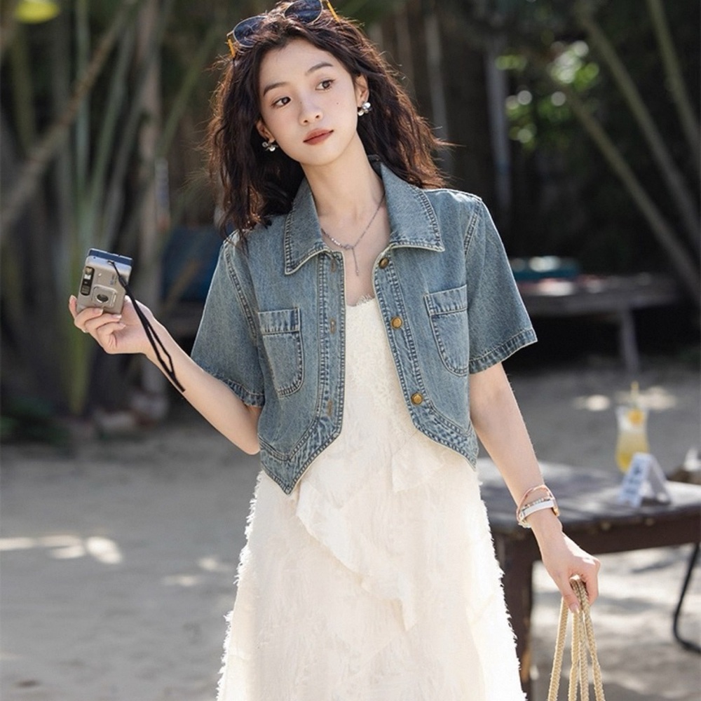 Denim Cropped Jacket - Picture 5 of 5